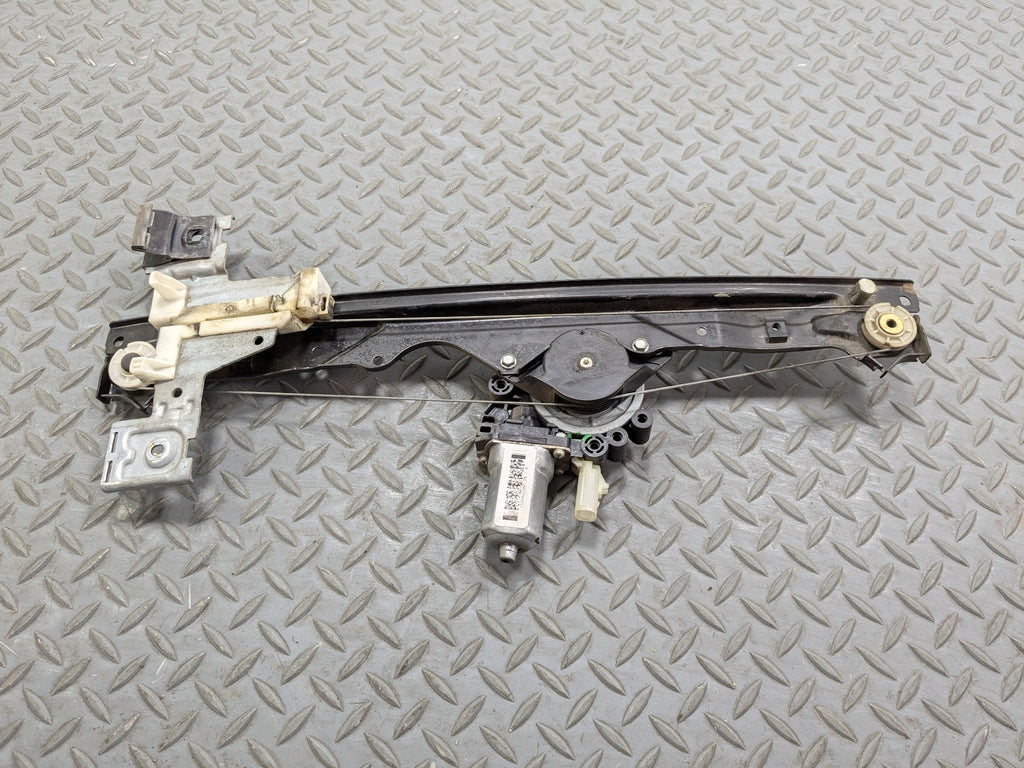 05 - 07 OEM JEEP GRAND CHEROKEE REAR LEFT SIDE WINDOW REGULATOR MOTOR ASSEMBLY