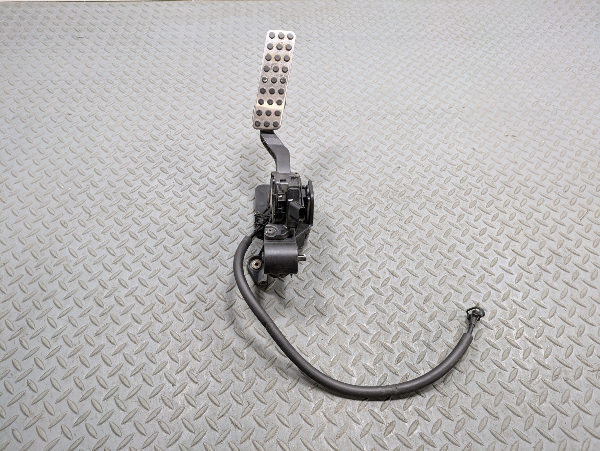 2005 - 2007 OEM JEEP GRAND CHEROKEE ACCELERATOR BRAKE PEDAL SENSOR ASSEMBLY