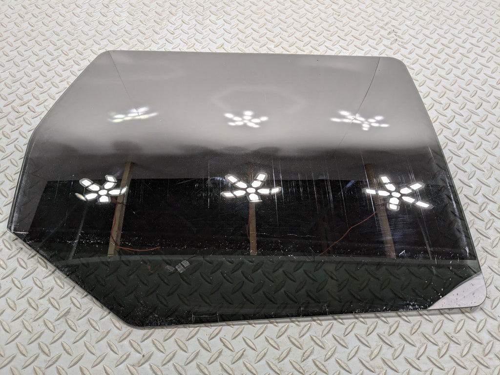 05 - 07 OEM JEEP GRAND CHEROKEE REAR RIGHT DOOR WINDOW GLASS WITH PRIVACY TINT