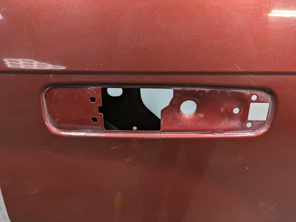 05 - 07 OEM JEEP GRAND CHEROKEE REAR RIGHT SIDE DOOR SHELL PANEL CALIENTE RED