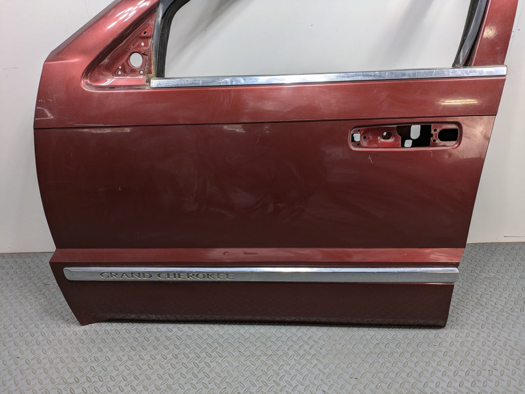 05 - 07 OEM JEEP GRAND CHEROKEE FRONT LEFT SIDE DOOR SHELL PANEL CALIENTE RED