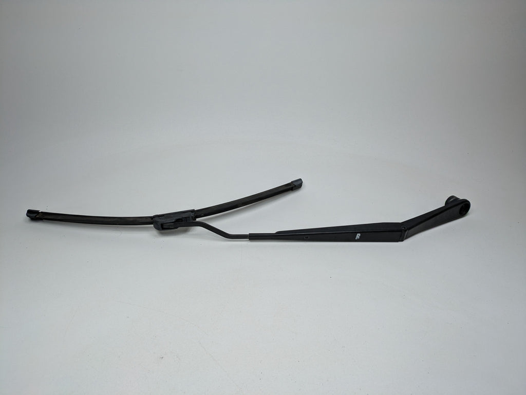 05 - 07 OEM JEEP GRAND CHEROKEE FRONT RIGHT PASSENGER SIDE WINDSHIELD WIPER ARM