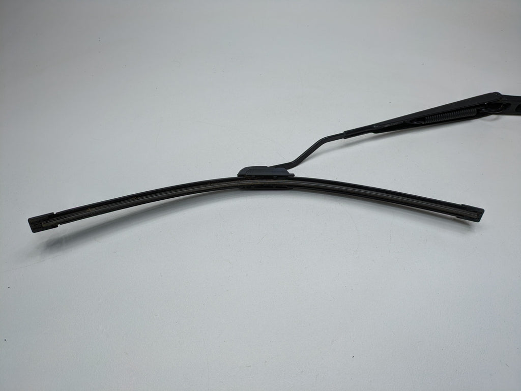 05 - 07 OEM JEEP GRAND CHEROKEE FRONT RIGHT PASSENGER SIDE WINDSHIELD WIPER ARM