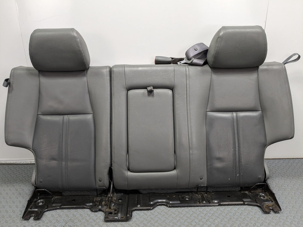 05 - 07 OEM JEEP GRAND CHEROKEE UPPER BACK SEAT CUSHION LEATHER WITH HEADREST