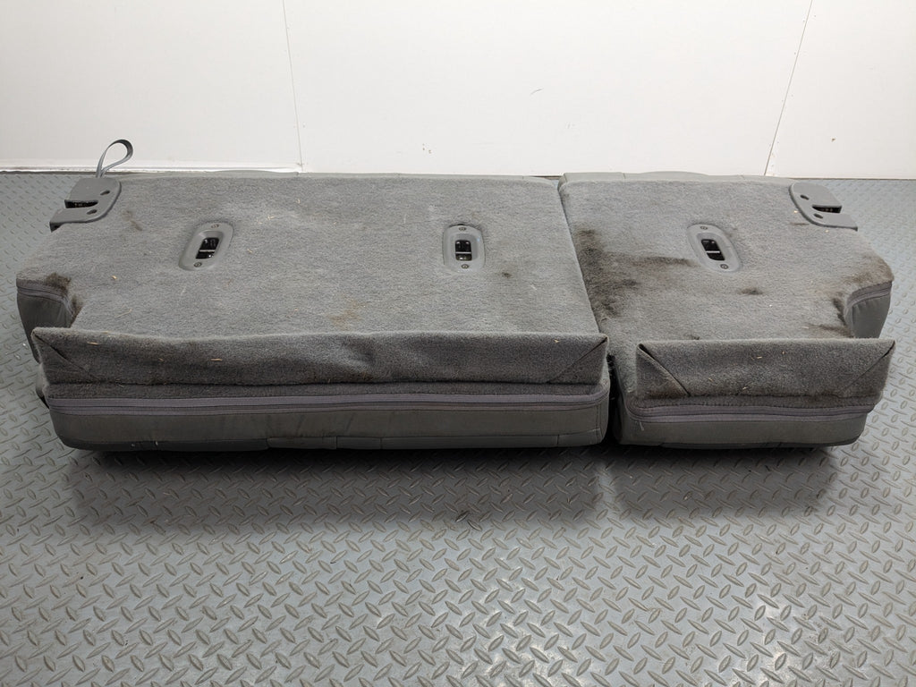 05 - 07 OEM JEEP GRAND CHEROKEE UPPER BACK SEAT CUSHION LEATHER WITH HEADREST