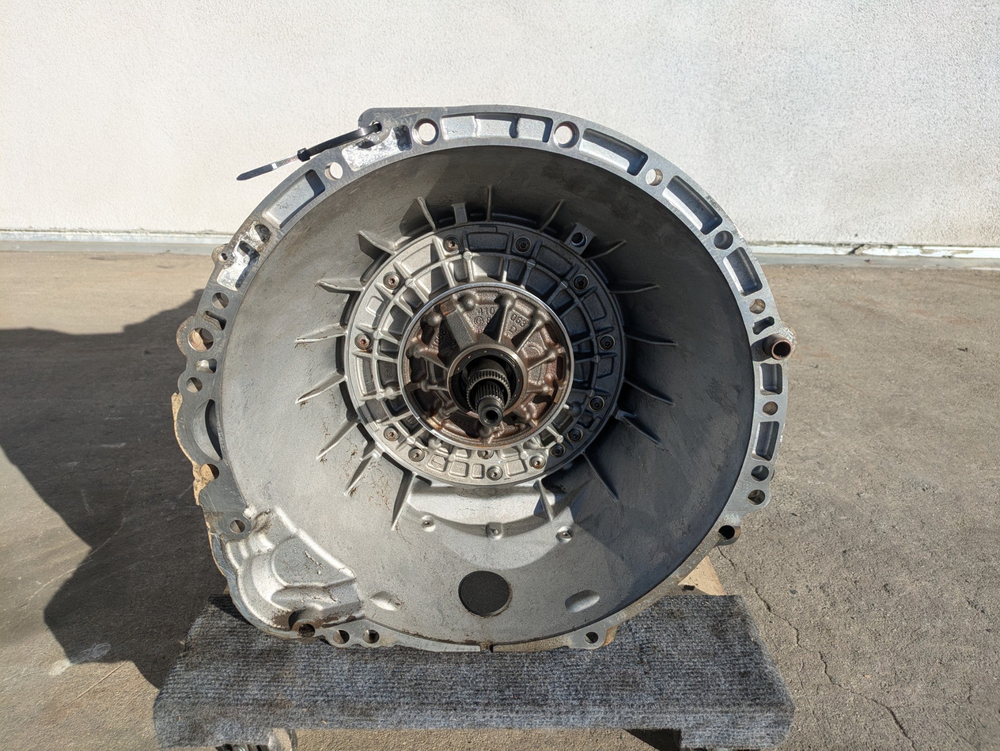 2006 - 2012 OEM LAND ROVER RANGE ROVER SPORT AUTOMATIC TRANSMISSION ASSEMBLY
