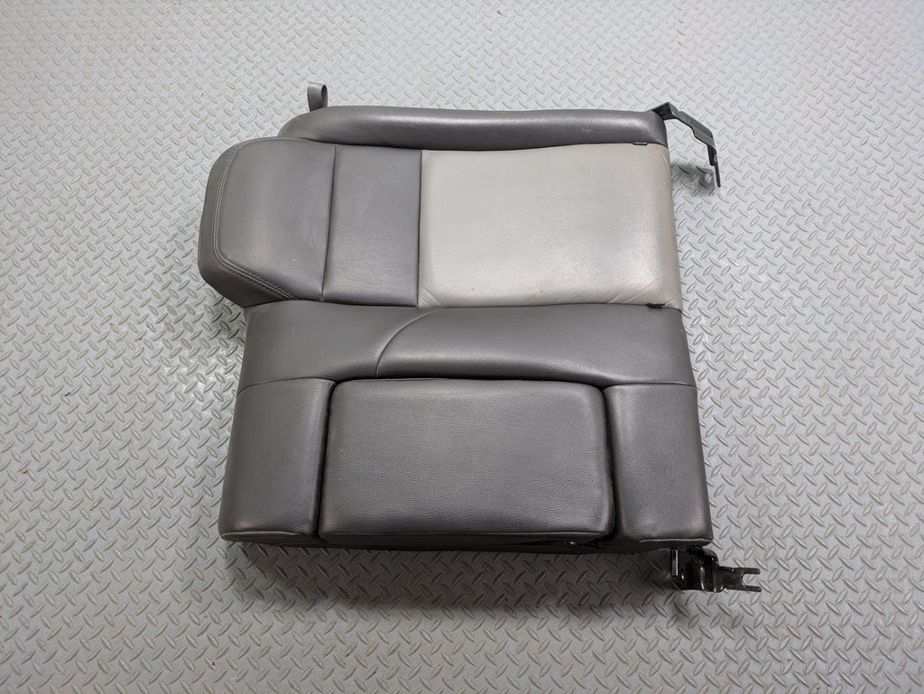 05 - 07 OEM CHRYSLER 300 REAR LEFT SIDE UPPER SEAT CUSHION WITH ARMREST BLACK
