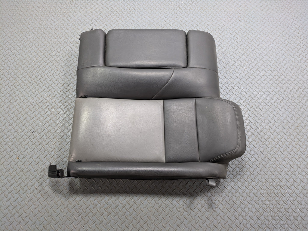 05 - 07 OEM CHRYSLER 300 REAR LEFT SIDE UPPER SEAT CUSHION WITH ARMREST BLACK
