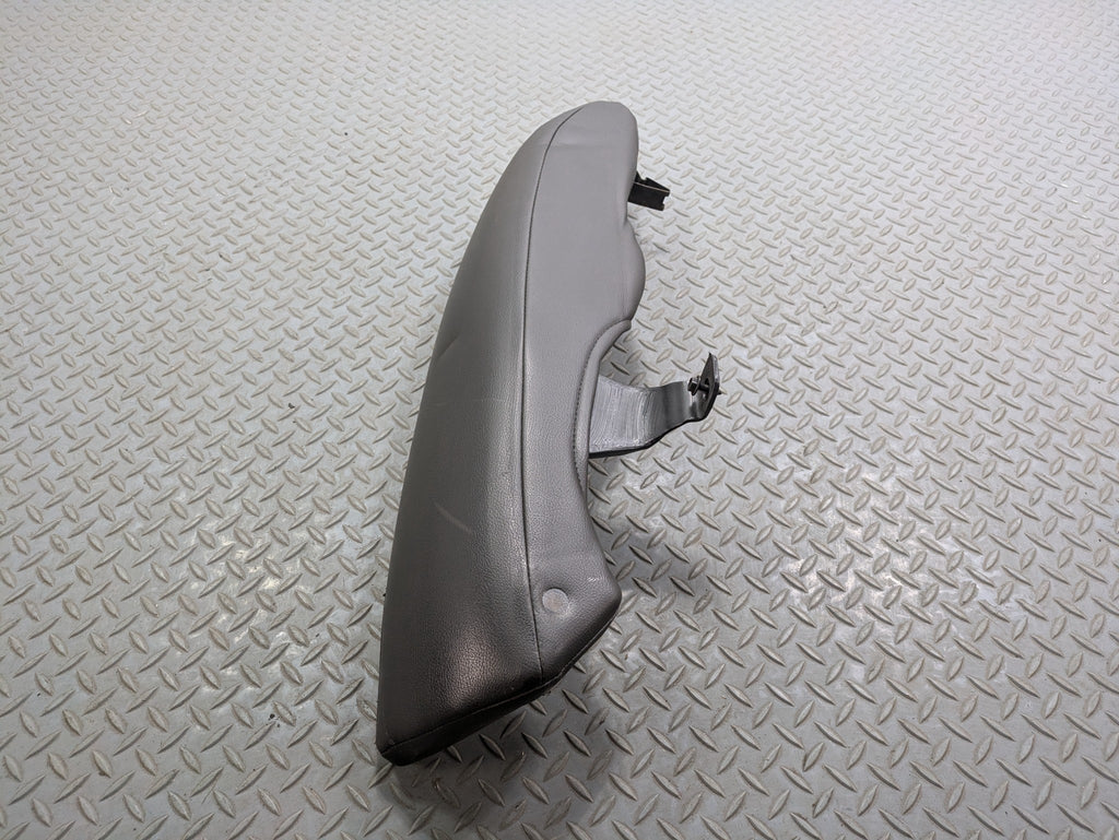 05 - 07 OEM CHRYSLER 300 REAR RIGHT SIDE SECOND ROW SEAT BOLSTER CUSION BLACK