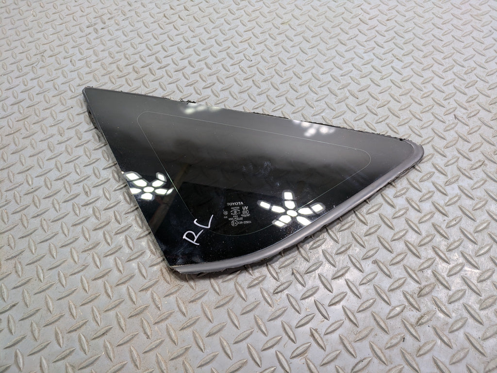 06 - 09 OEM TOYOTA PRIUS REAR LEFT DRIVER SIDE WINDOW VENT GLASS PRIVACY TINT