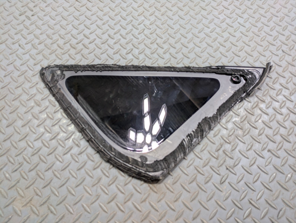 06 - 09 OEM TOYOTA PRIUS REAR LEFT DRIVER SIDE WINDOW VENT GLASS PRIVACY TINT