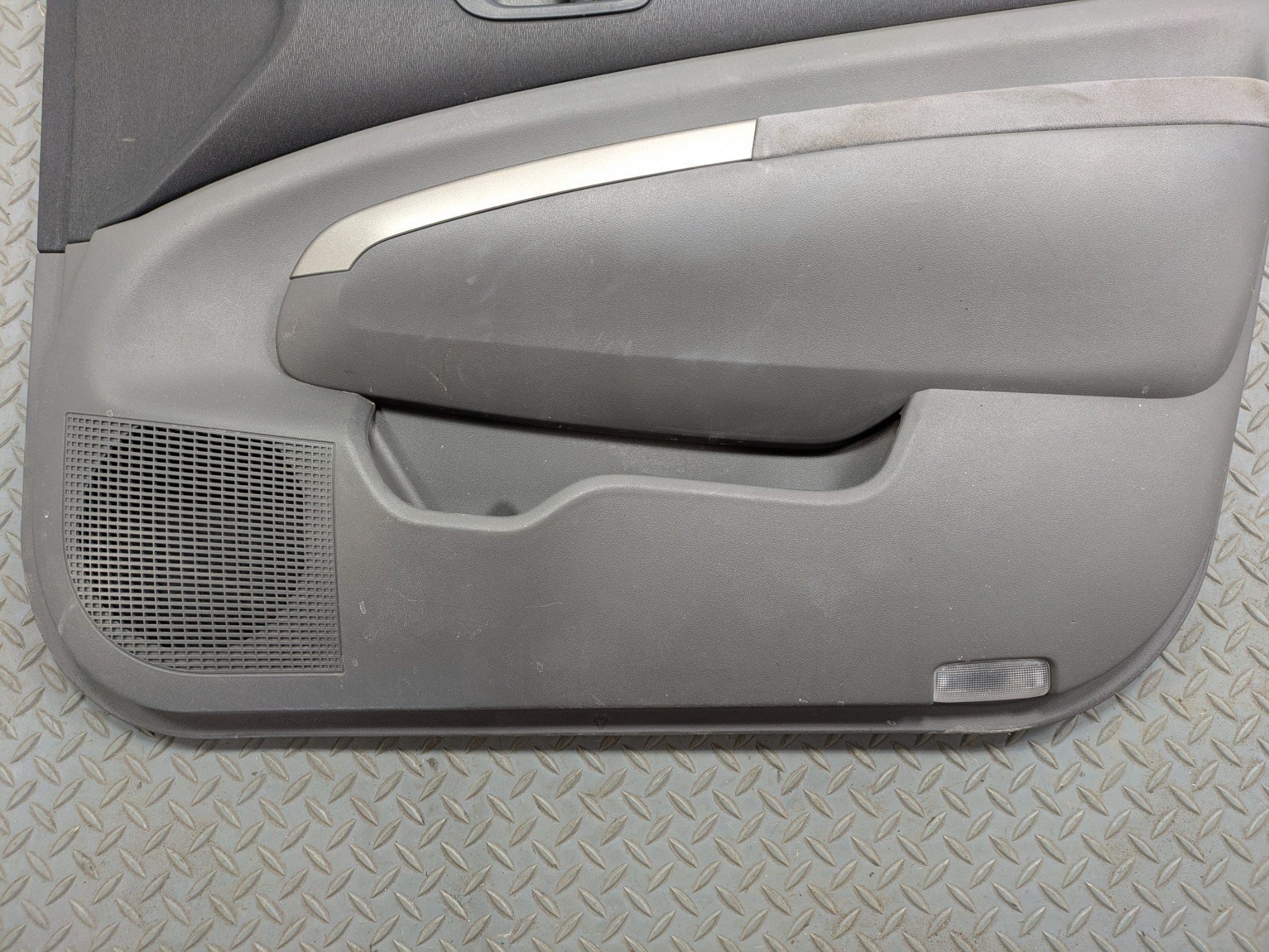 06 - 09 OEM TOYOTA PRIUS FRONT RIGHT PASSENGER SIDE DOOR TRIM PANEL SMOKEY GREY