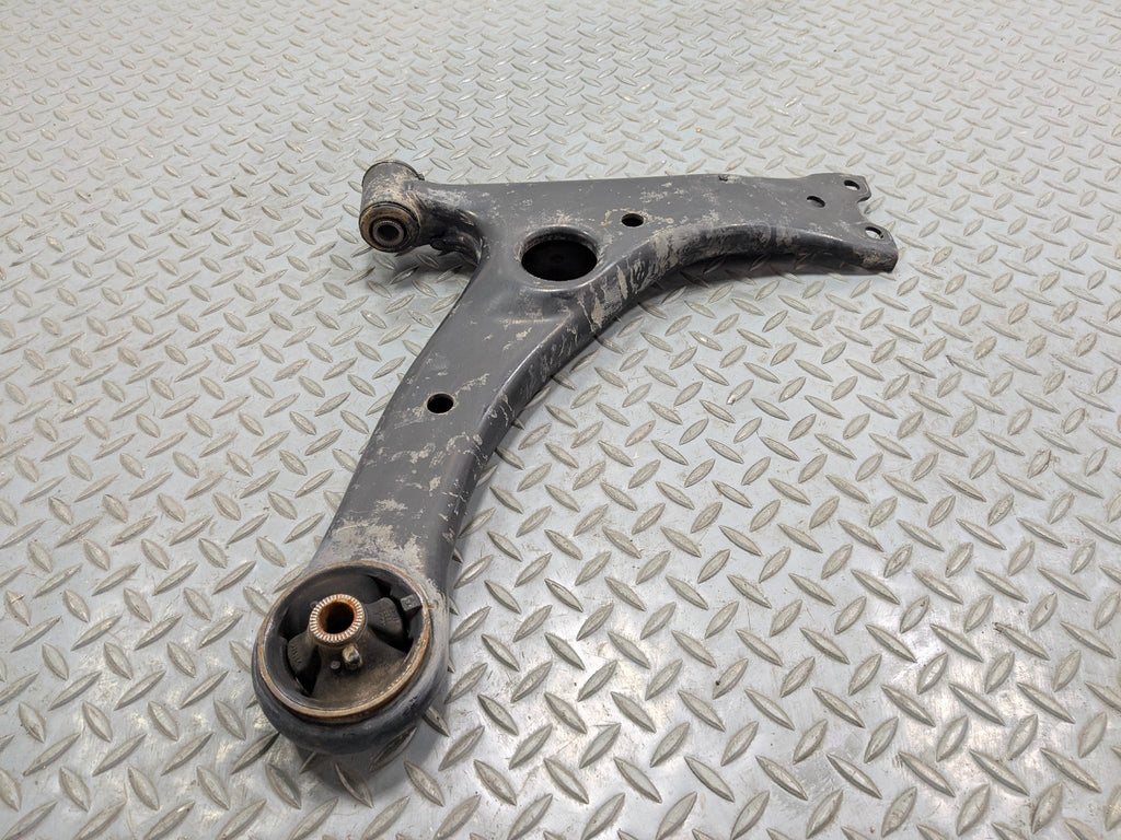 06 - 09 OEM TOYOTA PRIUS FRONT RIGHT PASSENGER SIDE SUSPENSION LOWER CONTROL ARM