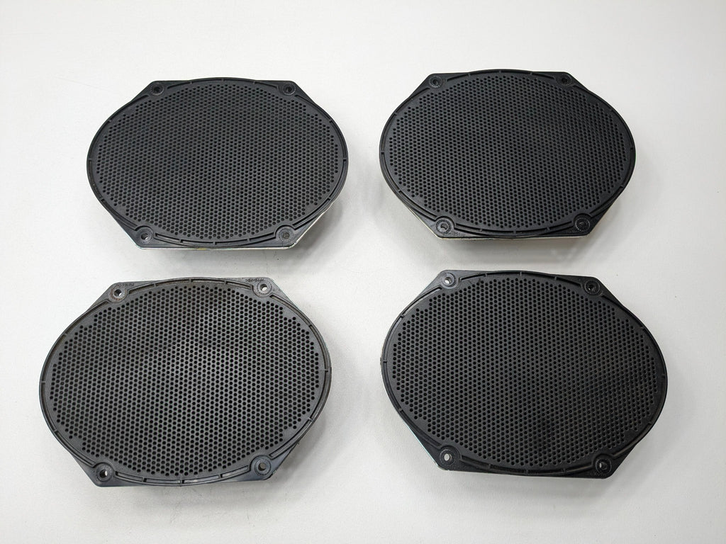 05 - 07 OEM FORD ESCAPE FRONT AND REAR INTERIOR AUDIO SOUND SYSTEM SPEAKER SET