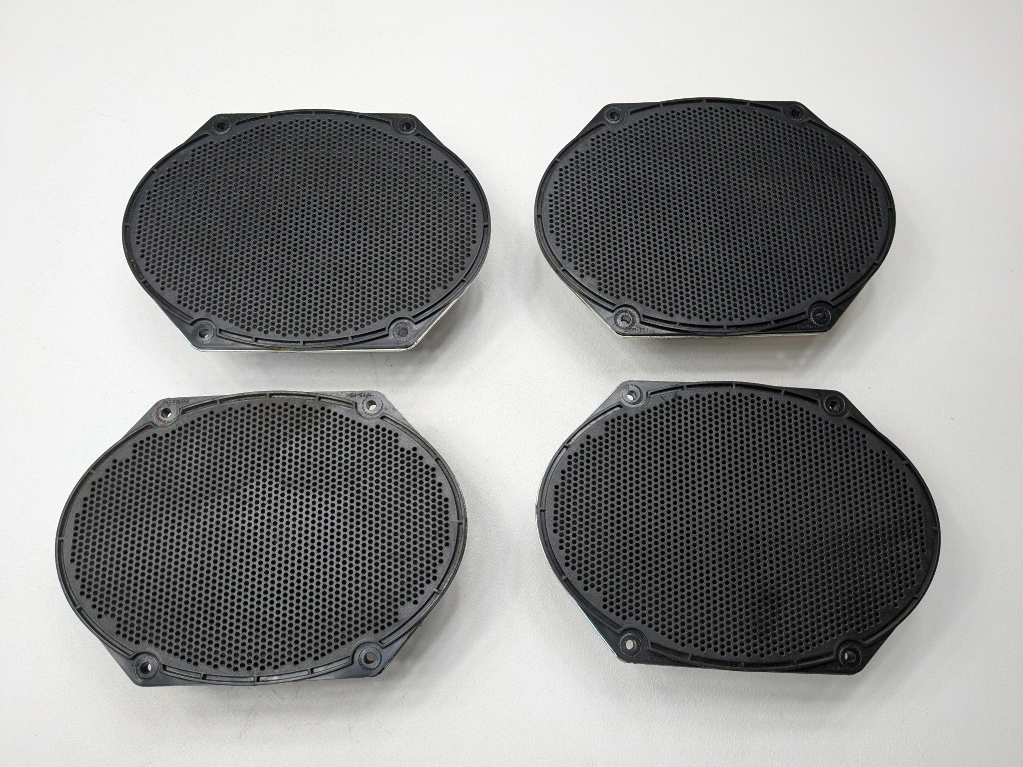 05 - 07 OEM FORD ESCAPE FRONT AND REAR INTERIOR AUDIO SOUND SYSTEM SPEAKER SET
