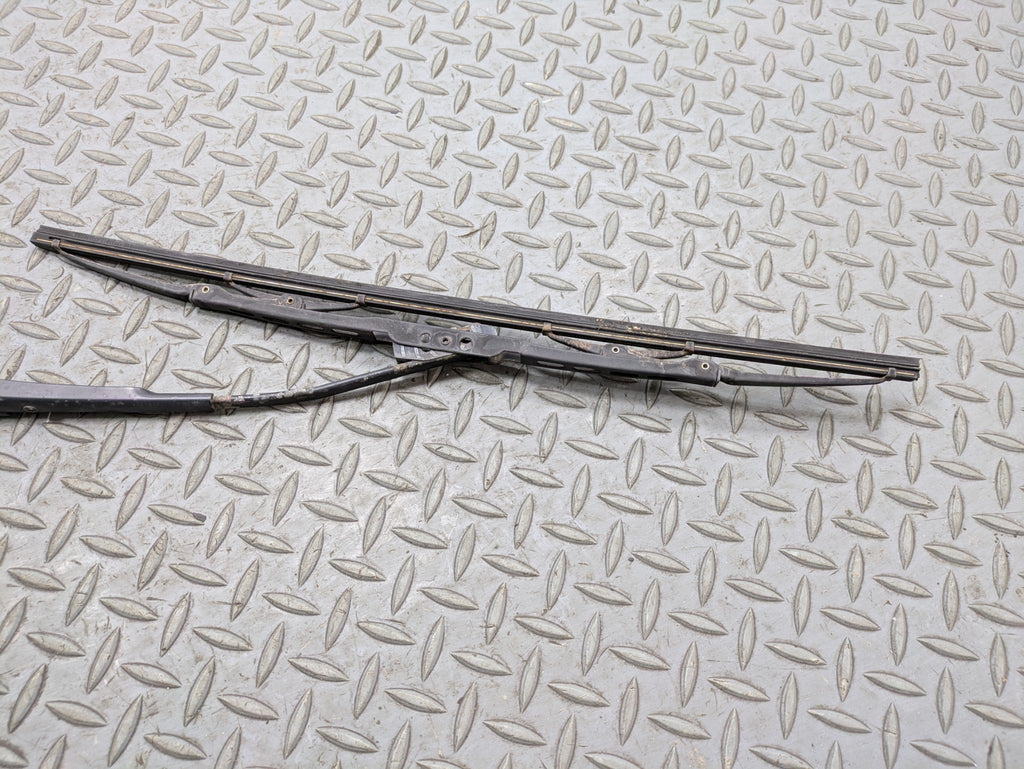 05 - 07 OEM FORD ESCAPE FRONT LEFT DRIVER SIDE WINDSHIELD WIPER ARM WITH BLADE