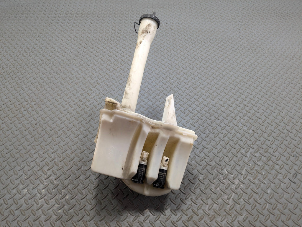 2005 - 2007 OEM FORD ESCAPE WINDSHIELD WASHER BOTTLE RESERVOIR TANK