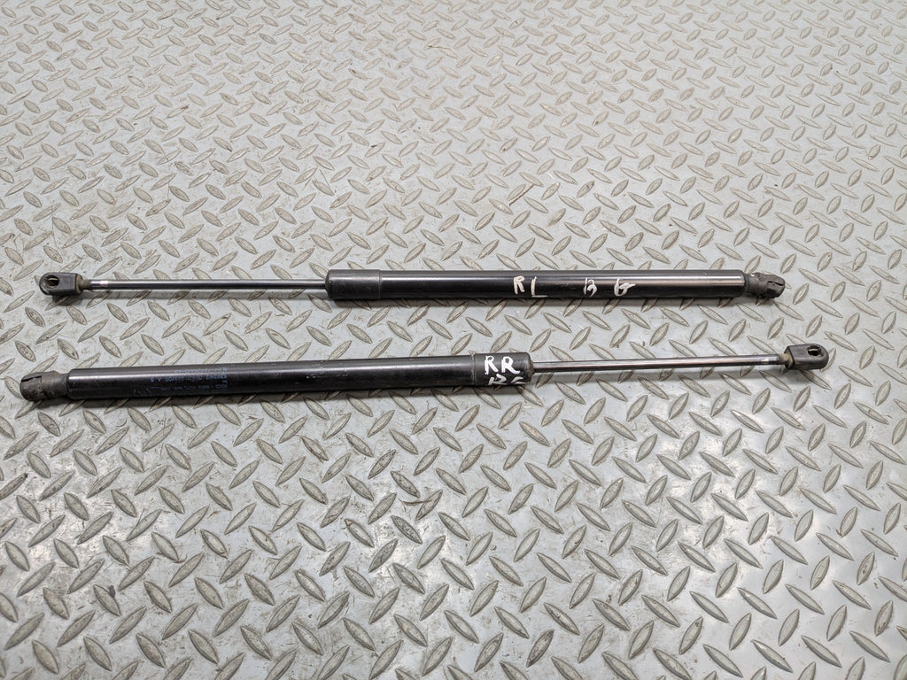 05 - 07 OEM FORD ESCAPE REAR LEFT AND RIGHT SIDE TRUNK HATCH LIFT SUPPORT STRUT