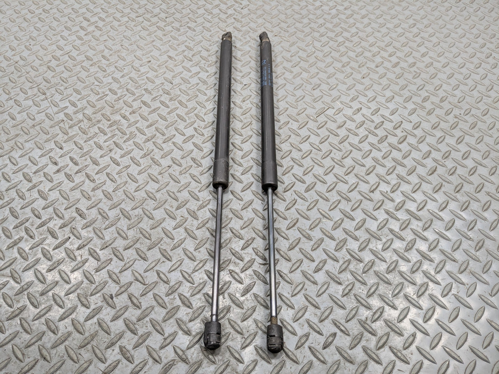 05 - 07 OEM FORD ESCAPE REAR LEFT AND RIGHT SIDE TRUNK HATCH LIFT SUPPORT STRUT