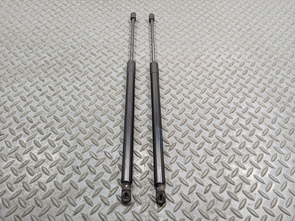 05 - 07 OEM FORD ESCAPE REAR LEFT AND RIGHT SIDE TRUNK HATCH LIFT SUPPORT STRUT