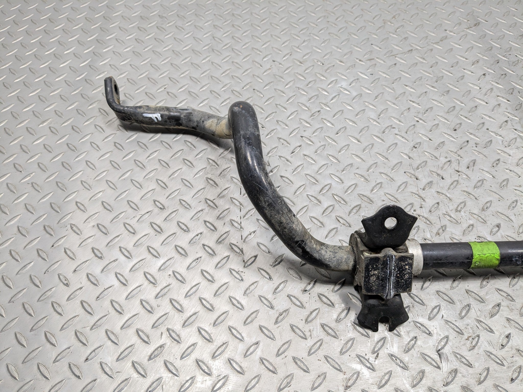 2009 - 2011 OEM NISSAN MAXIMA FRONT SUSPENSION ANTI ROLL STABILIZER SWAY BAR