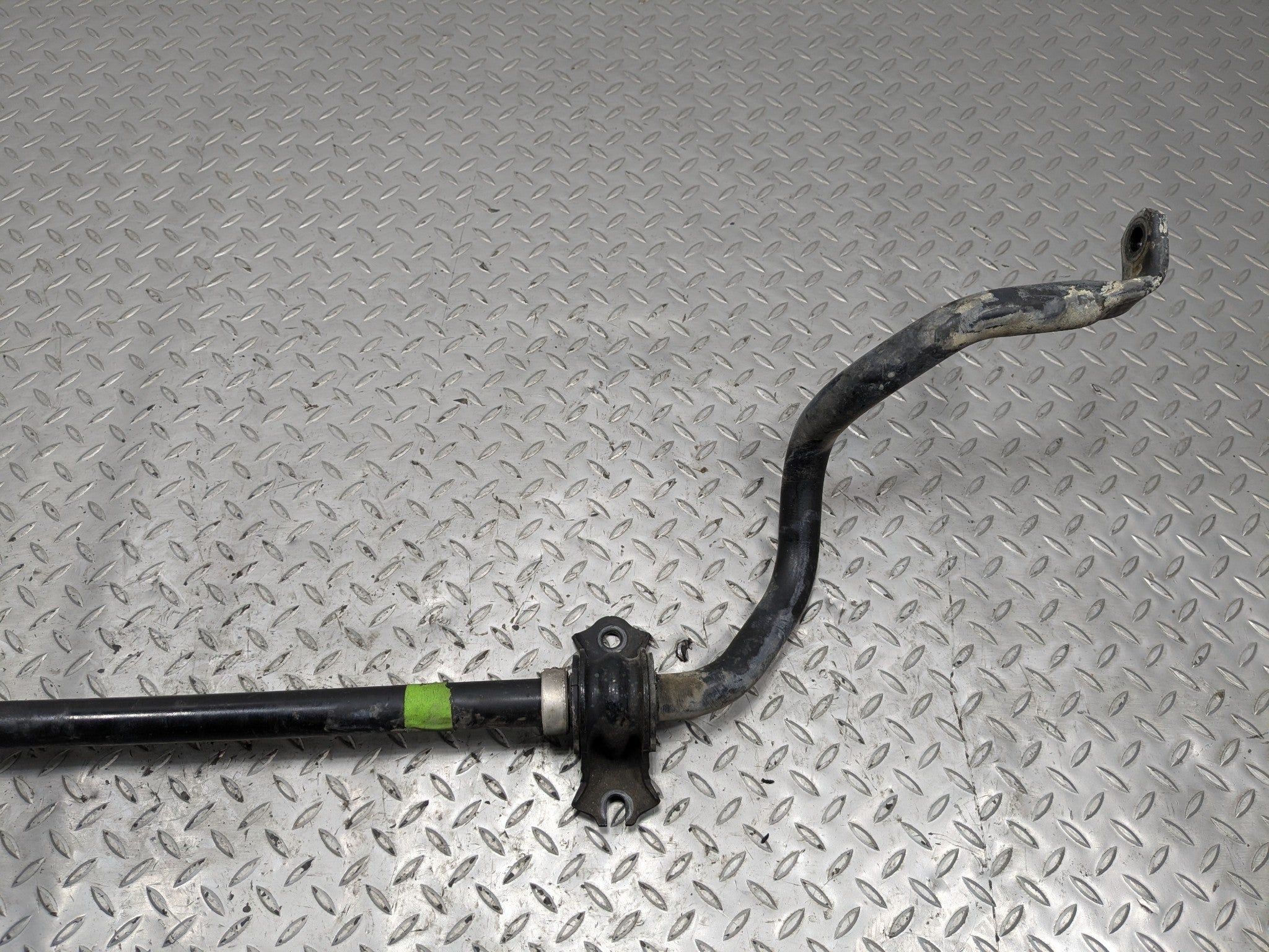 2009 - 2011 OEM NISSAN MAXIMA FRONT SUSPENSION ANTI ROLL STABILIZER SWAY BAR
