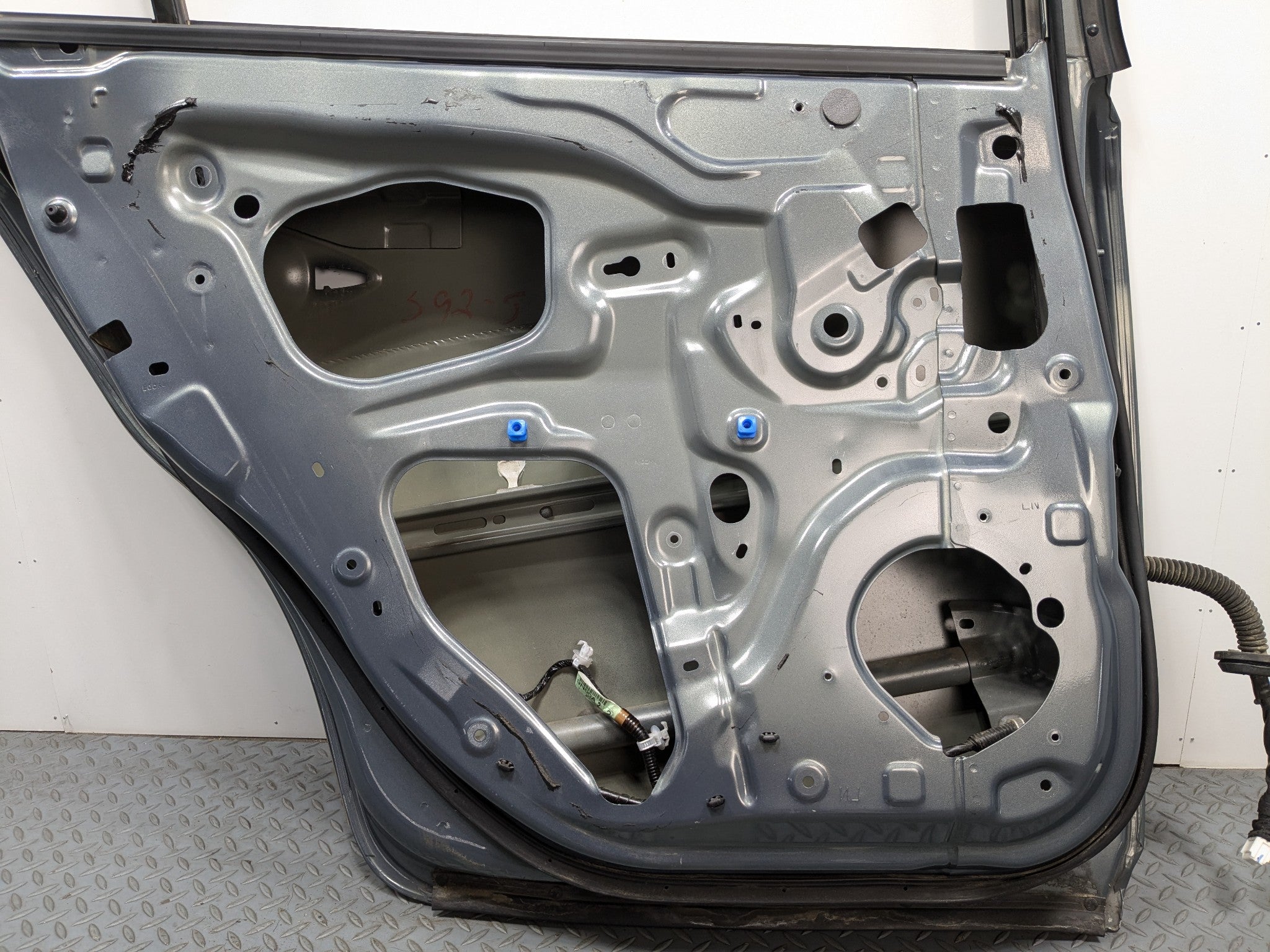 09 - 11 OEM NISSAN MAXIMA REAR LEFT DRIVER SIDE DOOR SHELL PANEL METALLIC GRAY