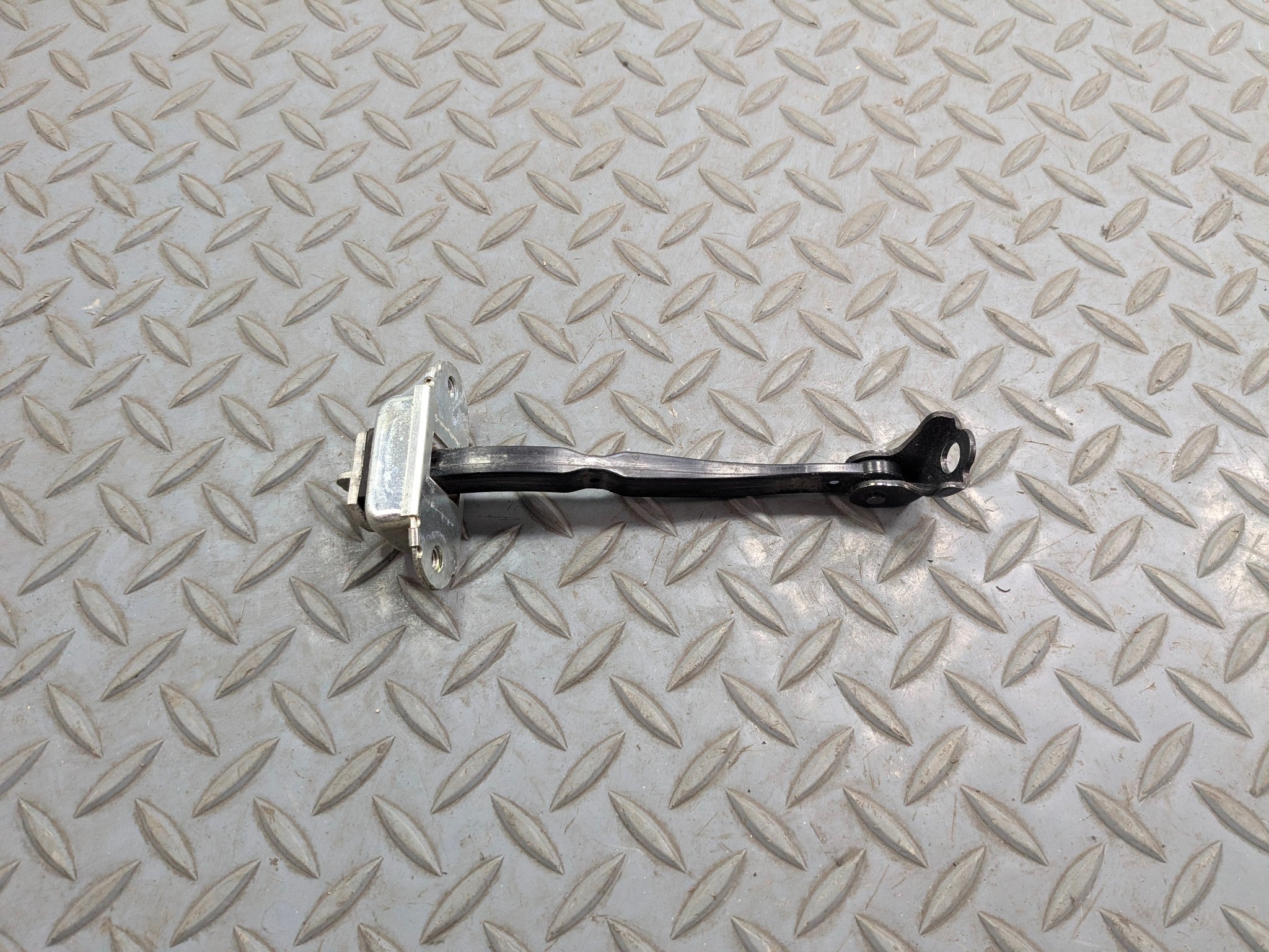2009 - 2011 OEM NISSAN MAXIMA FRONT RIGHT PASSENGER SIDE DOOR CHECK STOPPER