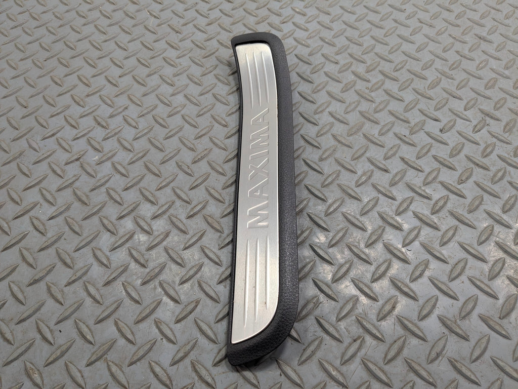 2009 - 2011 OEM NISSAN MAXIMA REAR LEFT DRIVER SIDE DOOR SILL PLATE TRIM