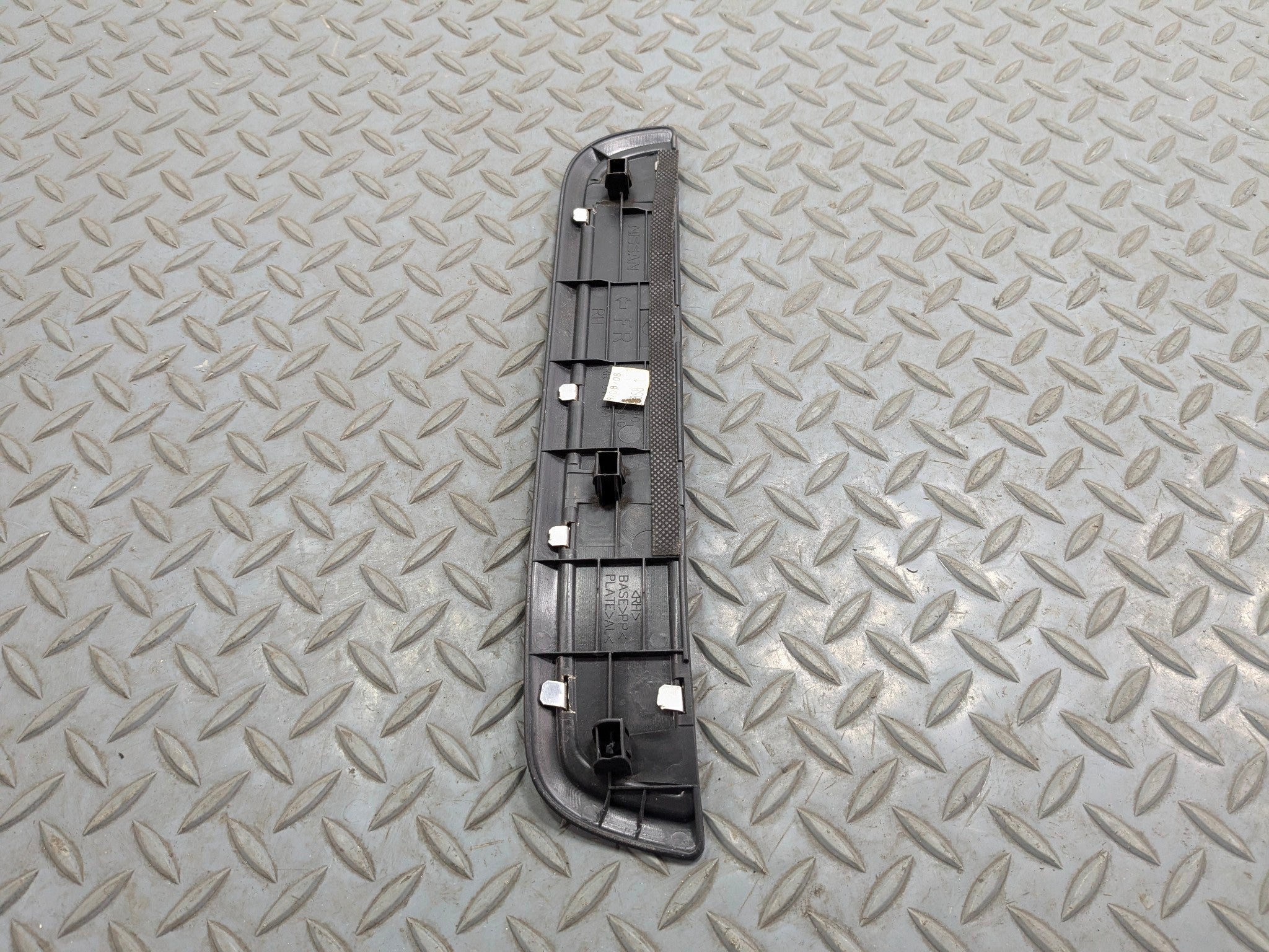 2009 - 2011 OEM NISSAN MAXIMA REAR RIGHT PASSENGER SIDE DOOR SILL PLATE TRIM
