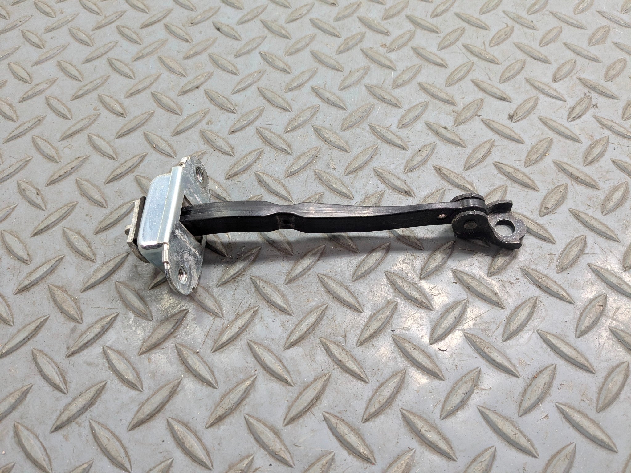 2009 - 2011 OEM NISSAN MAXIMA FRONT LEFT DRIVER SIDE DOOR CHECK STOPPER