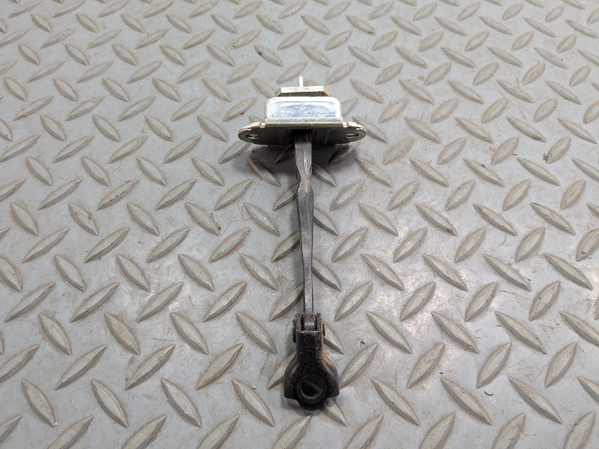 2009 - 2011 OEM NISSAN MAXIMA REAR RIGHT PASSENGER SIDE DOOR CHECK STOPPER