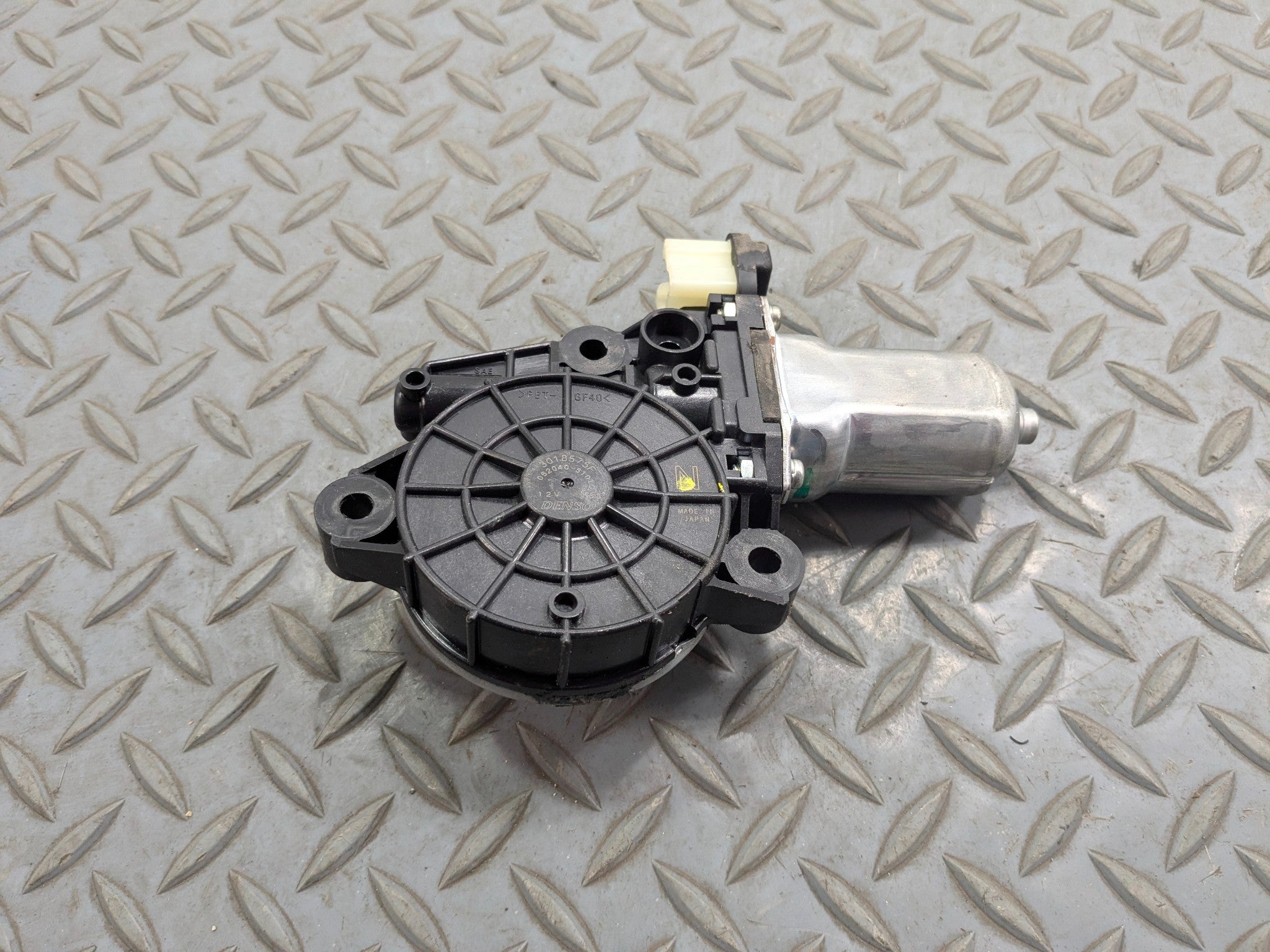 2009 - 2011 OEM NISSAN MAXIMA FRONT RIGHT PASSENGER SIDE POWER WINDOW MOTOR