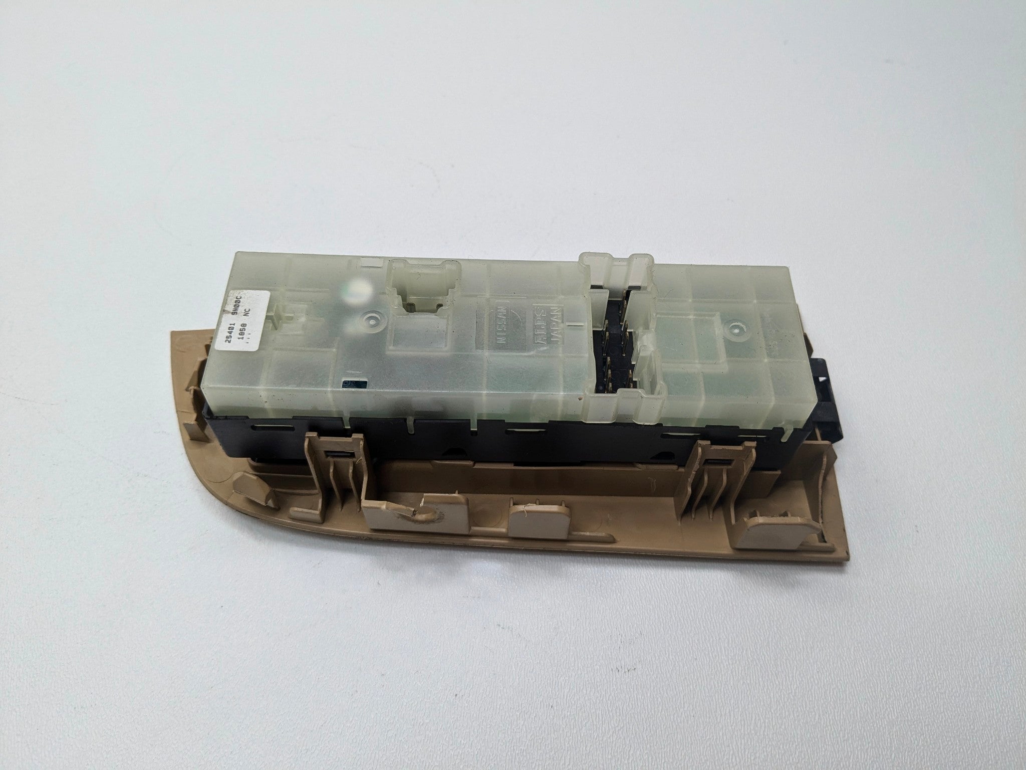 2009 - 2011 OEM NISSAN MAXIMA FRONT LEFT DRIVER SIDE DOOR MASTER SWITCH ASSEMBLY
