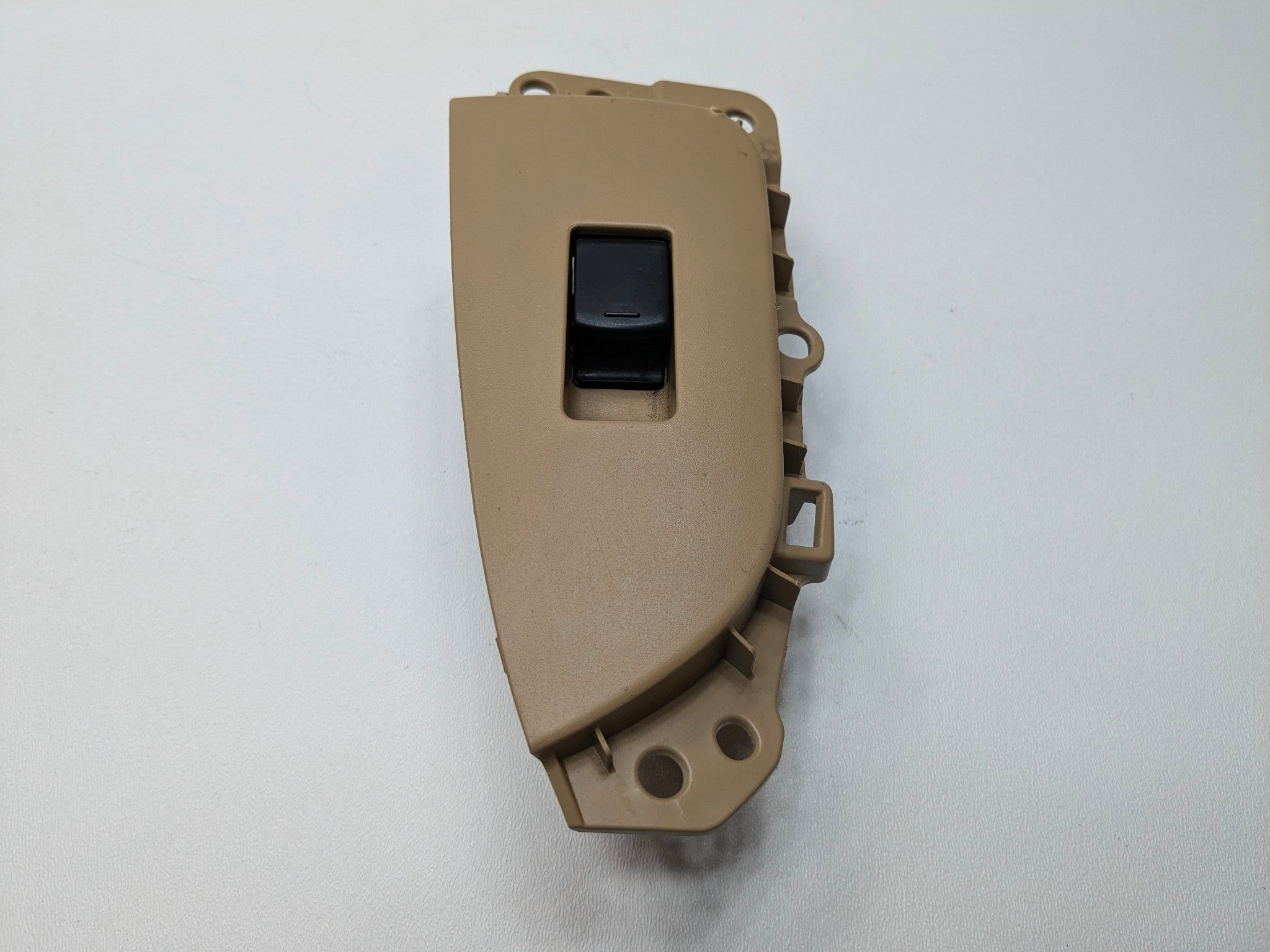 2009 - 2011 OEM NISSAN MAXIMA REAR RIGHT PASSENGER SIDE DOOR SWITCH ASSEMBLY