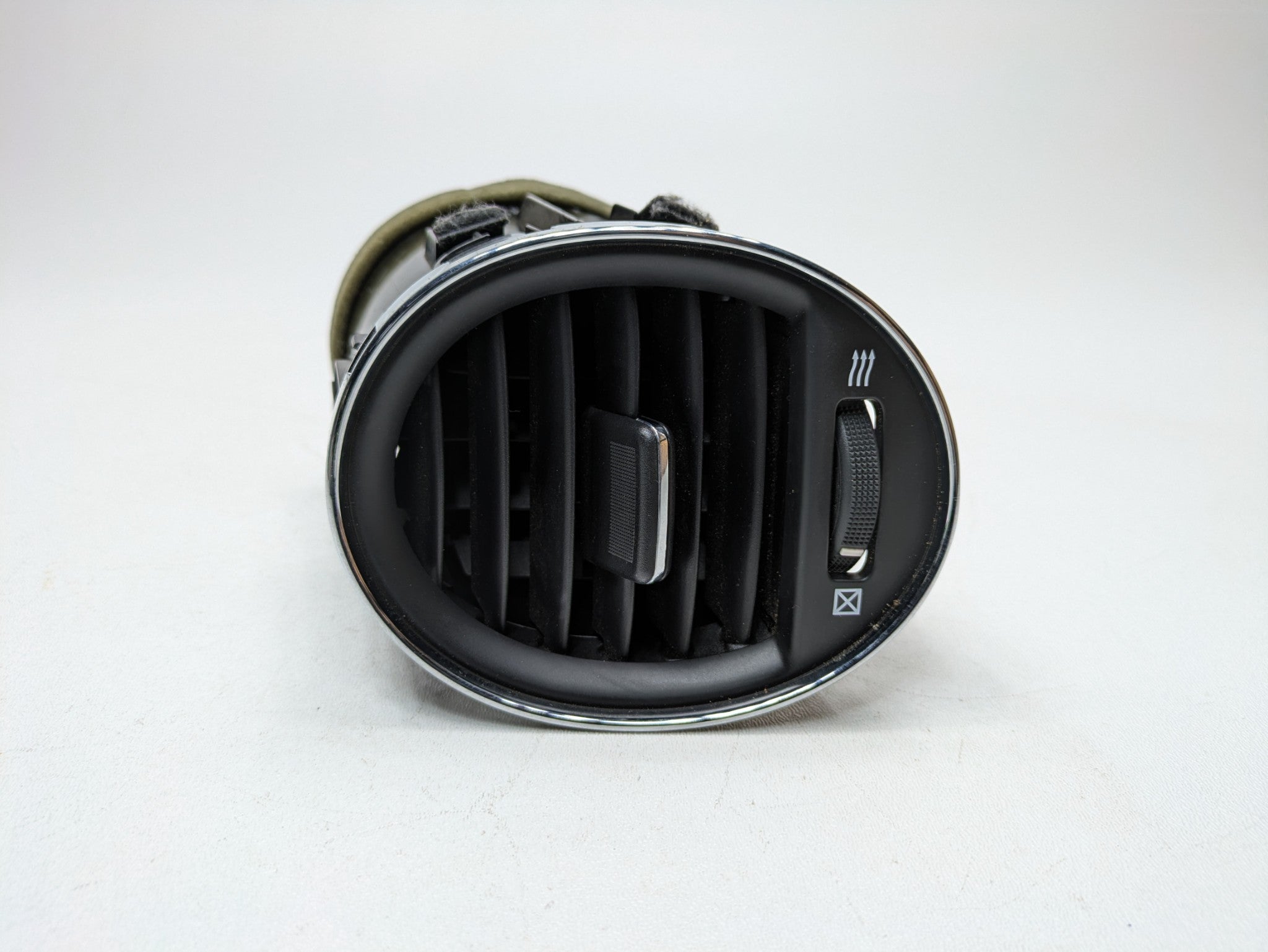 2009 - 2011 OEM NISSAN MAXIMA FRONT LEFT DRIVER SIDE DASH AC HEATER AIR VENT