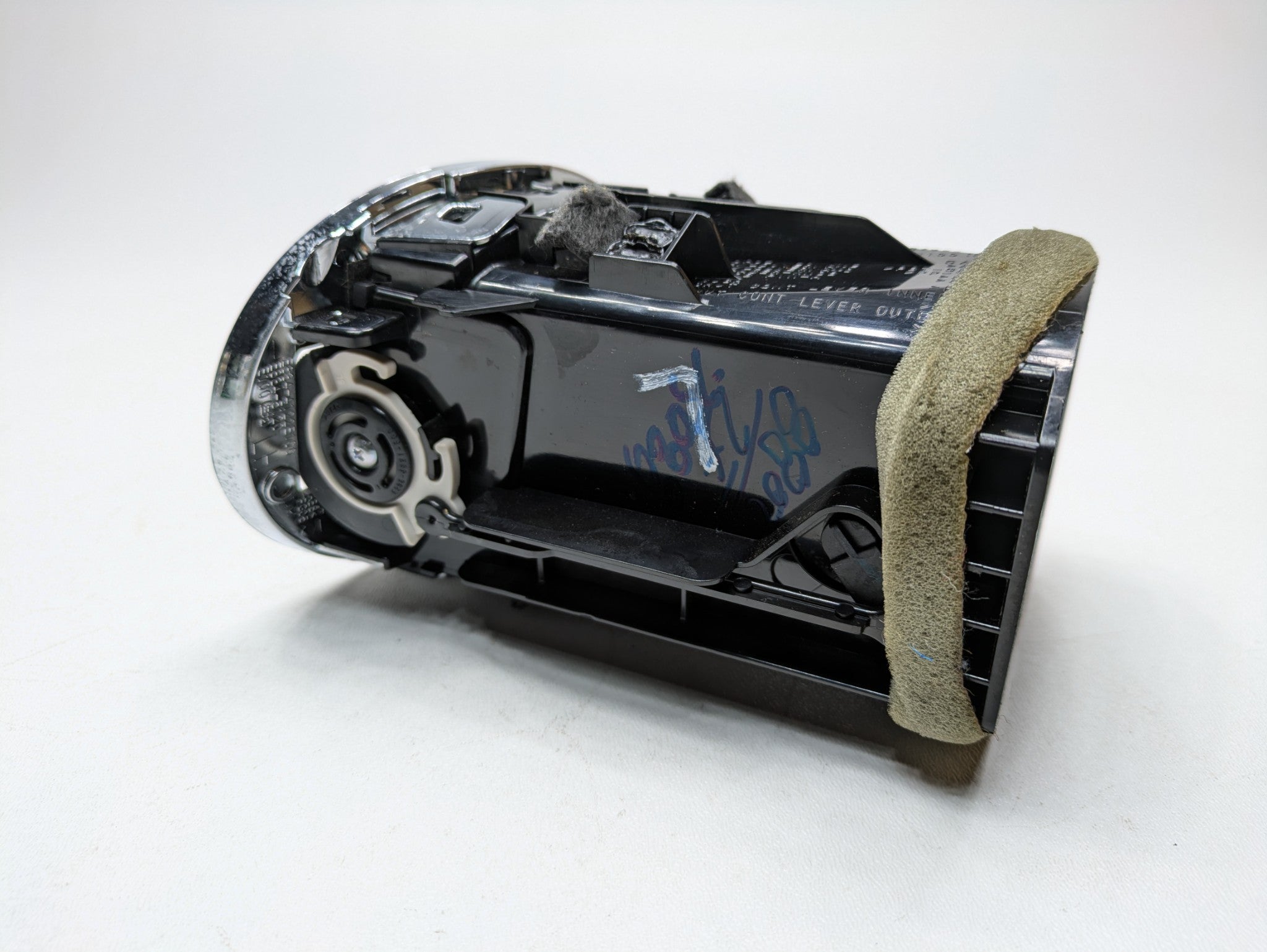 2009 - 2011 OEM NISSAN MAXIMA FRONT LEFT DRIVER SIDE DASH AC HEATER AIR VENT