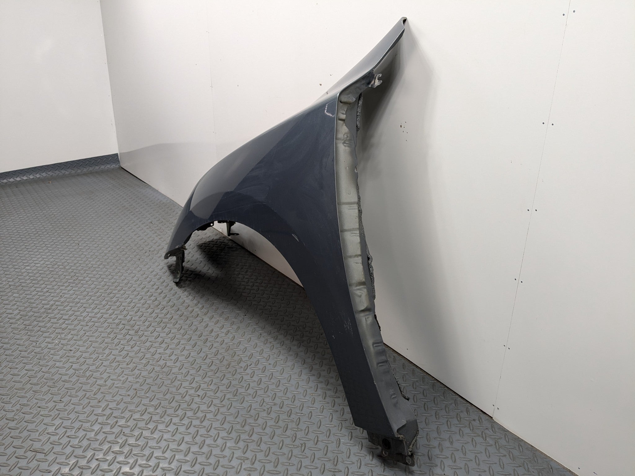 2009 - 2011 OEM NISSAN MAXIMA FRONT LEFT DRIVER SIDE FENDER COVER PANEL