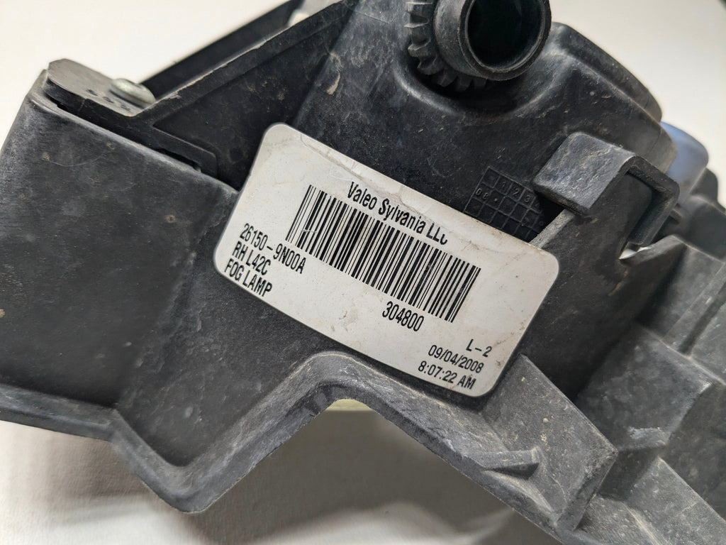 09 - 11 OEM NISSAN MAXIMA FRONT RIGHT PASSENGER SIDE BUMPER MOUNTED FOG LIGHT