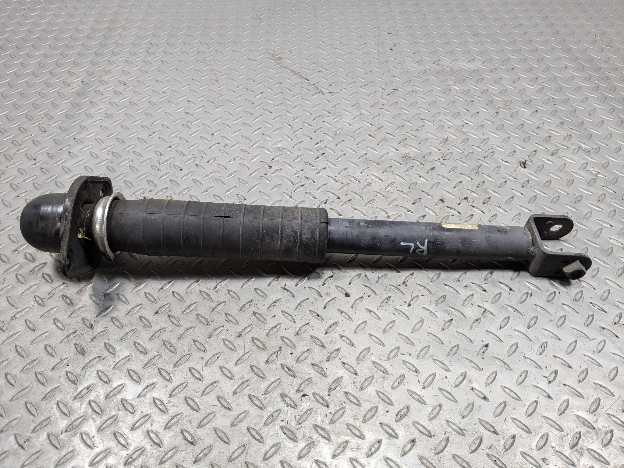 2009 - 2011 OEM NISSAN MAXIMA REAR LEFT DRIVER SIDE SHOCK STRUT ABSORBER