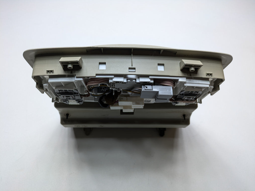 2009 - 2011 OEM NISSAN MAXIMA FRONT OVERHEAD ROOF INTERIOR DOME LIGHT ASSEMBLY