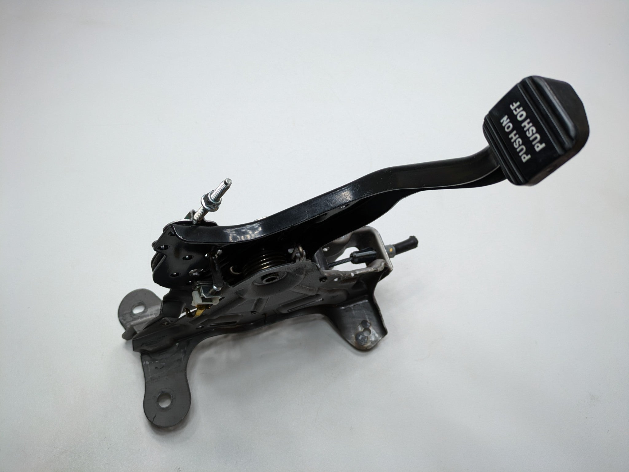 2009 - 2011 OEM NISSAN MAXIMA EMERGENCY BRAKE STOP FOOT PEDAL WITH BRACKET