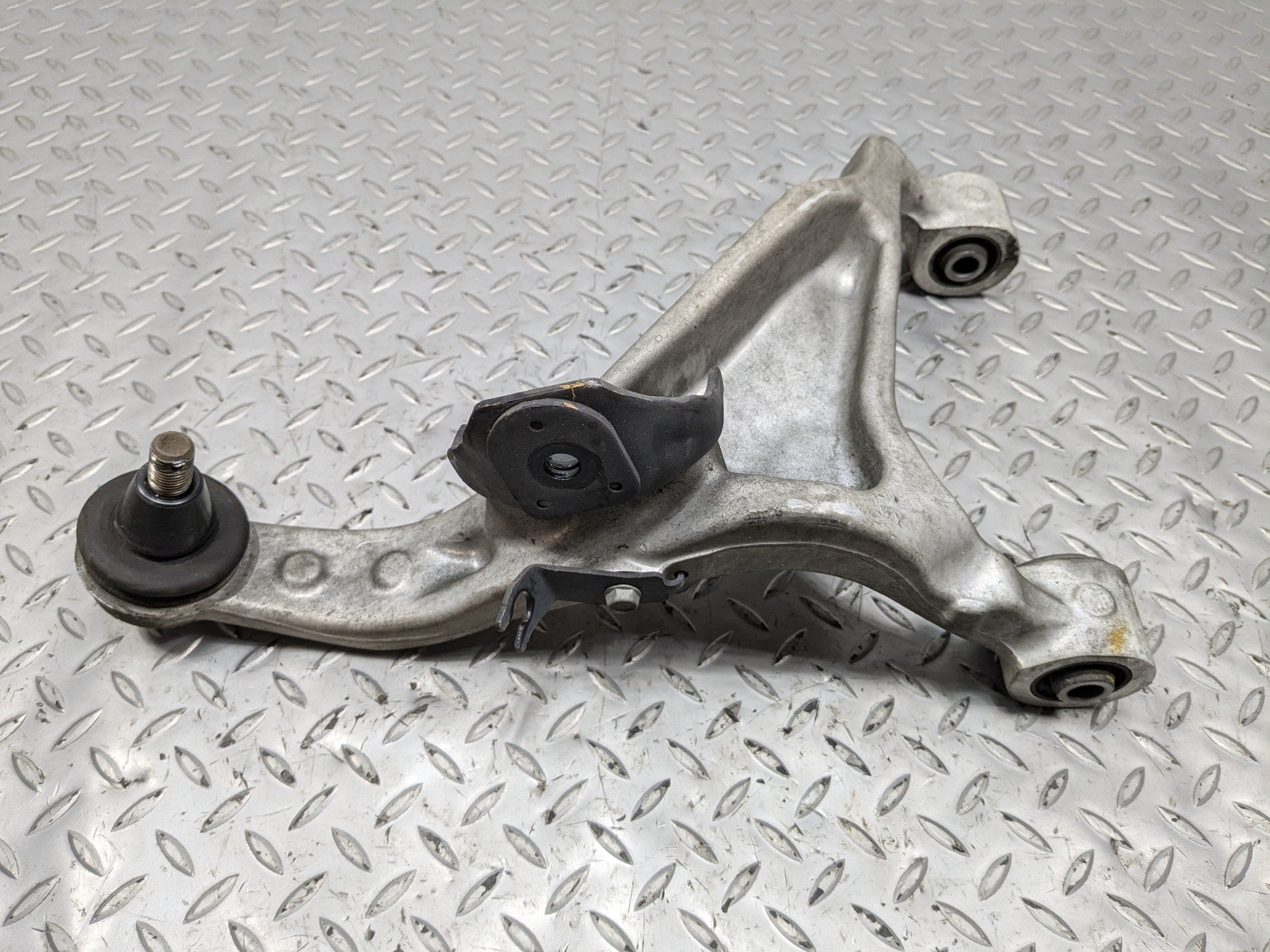 2009 - 2011 OEM NISSAN MAXIMA REAR LEFT DRIVER SIDE SUSPENSION UPPER CONTROL ARM