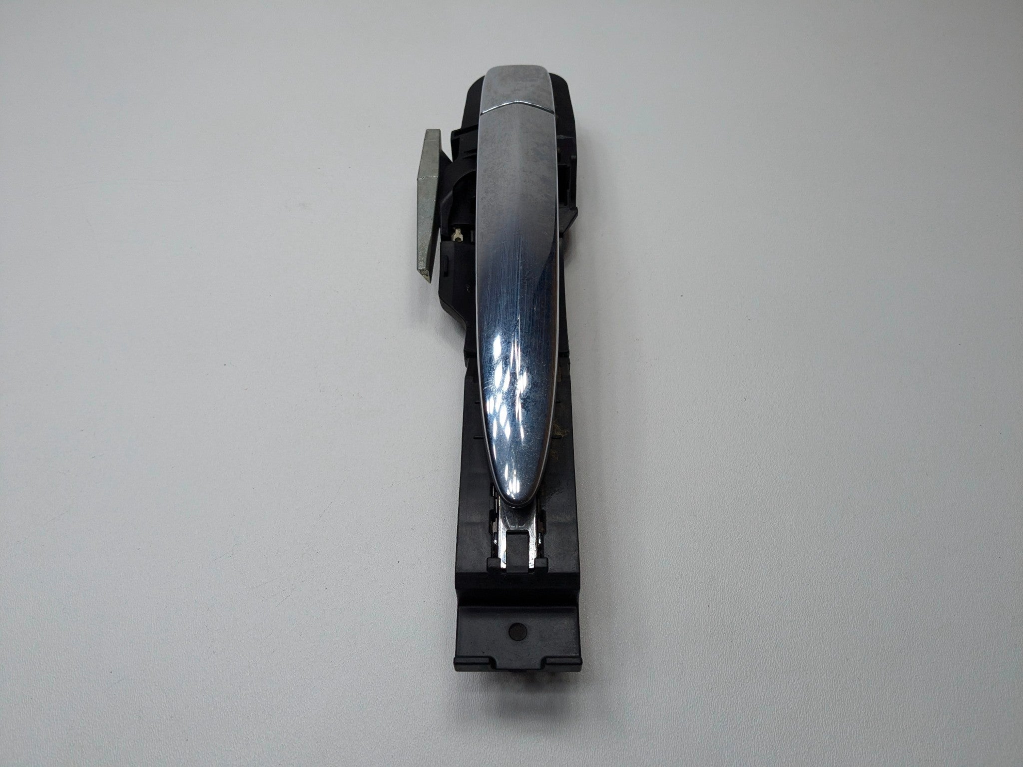 2009 - 2011 OEM NISSAN MAXIMA REAR LEFT DRIVER SIDE EXTERIOR DOOR HANDLE