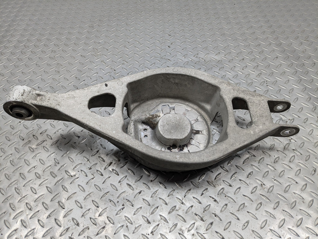 09 - 11 OEM NISSAN MAXIMA REAR RIGHT SIDE LOWER CONTROL ARM SPRING SUPPORT FITS