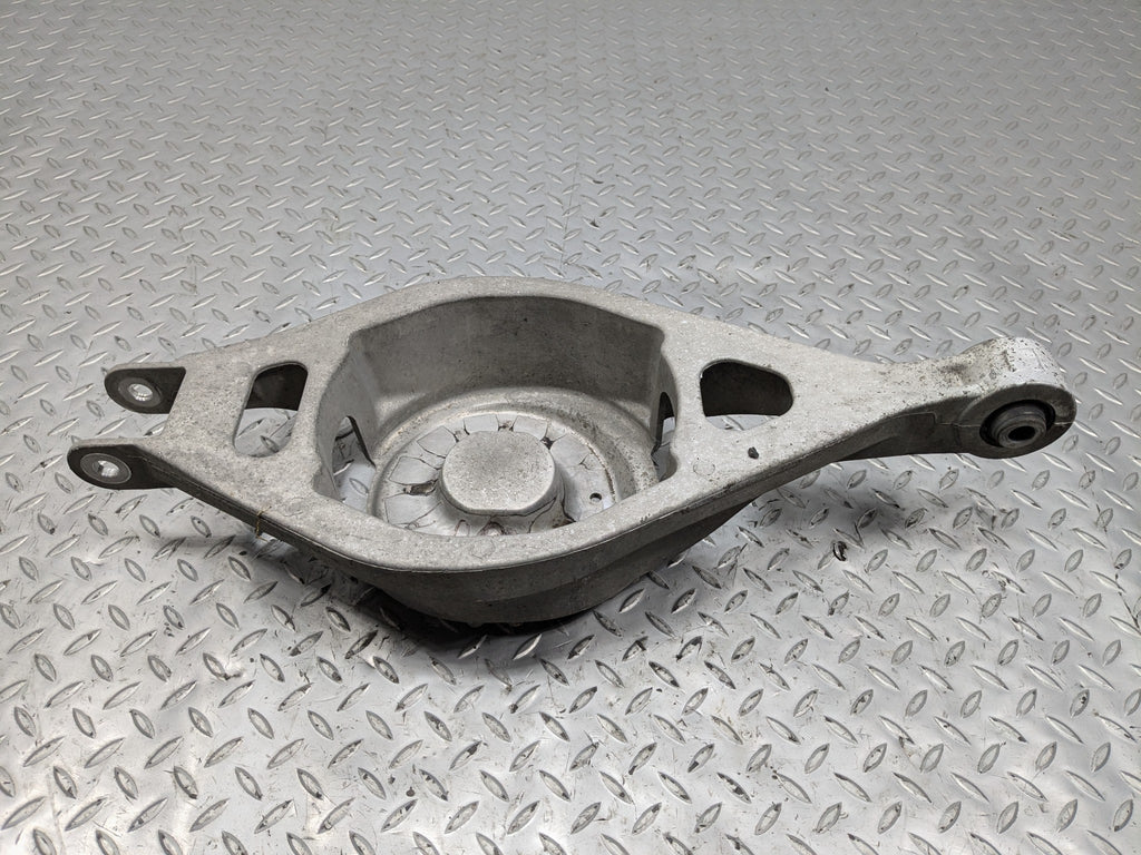 09 - 11 OEM NISSAN MAXIMA REAR RIGHT SIDE LOWER CONTROL ARM SPRING SUPPORT FITS