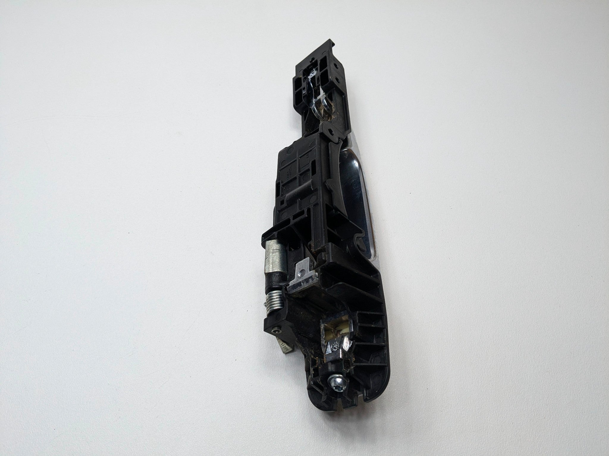 2009 - 2011 OEM NISSAN MAXIMA REAR LEFT DRIVER SIDE EXTERIOR DOOR HANDLE