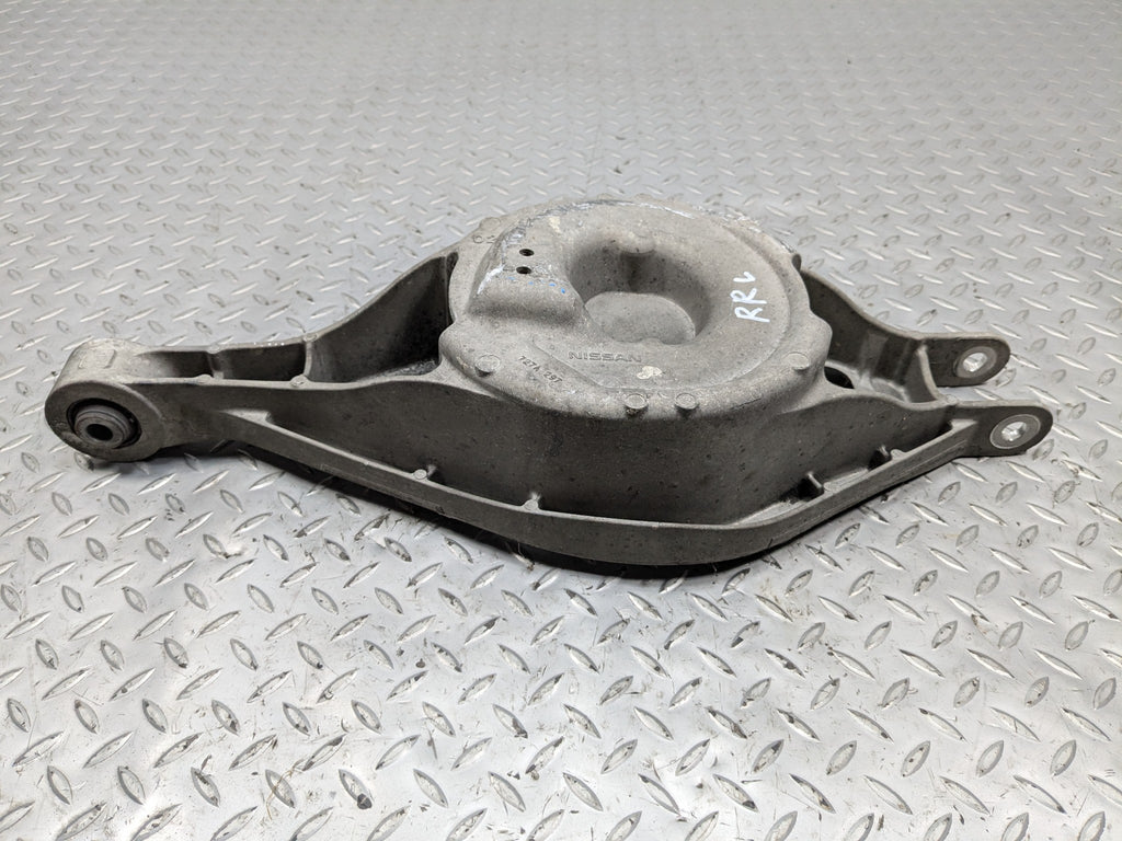 09 - 11 OEM NISSAN MAXIMA REAR RIGHT SIDE LOWER CONTROL ARM SPRING SUPPORT FITS