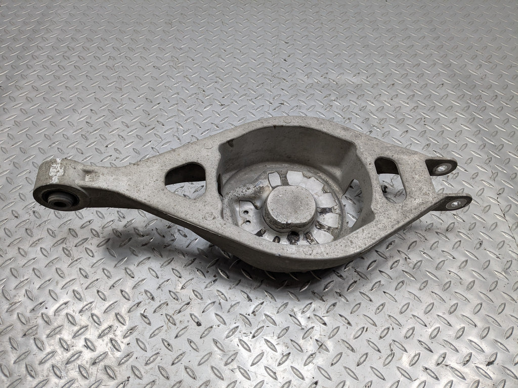 09 - 11 OEM NISSAN MAXIMA REAR LEFT SIDE LOWER CONTROL ARM SPRING SUPPORT FITS