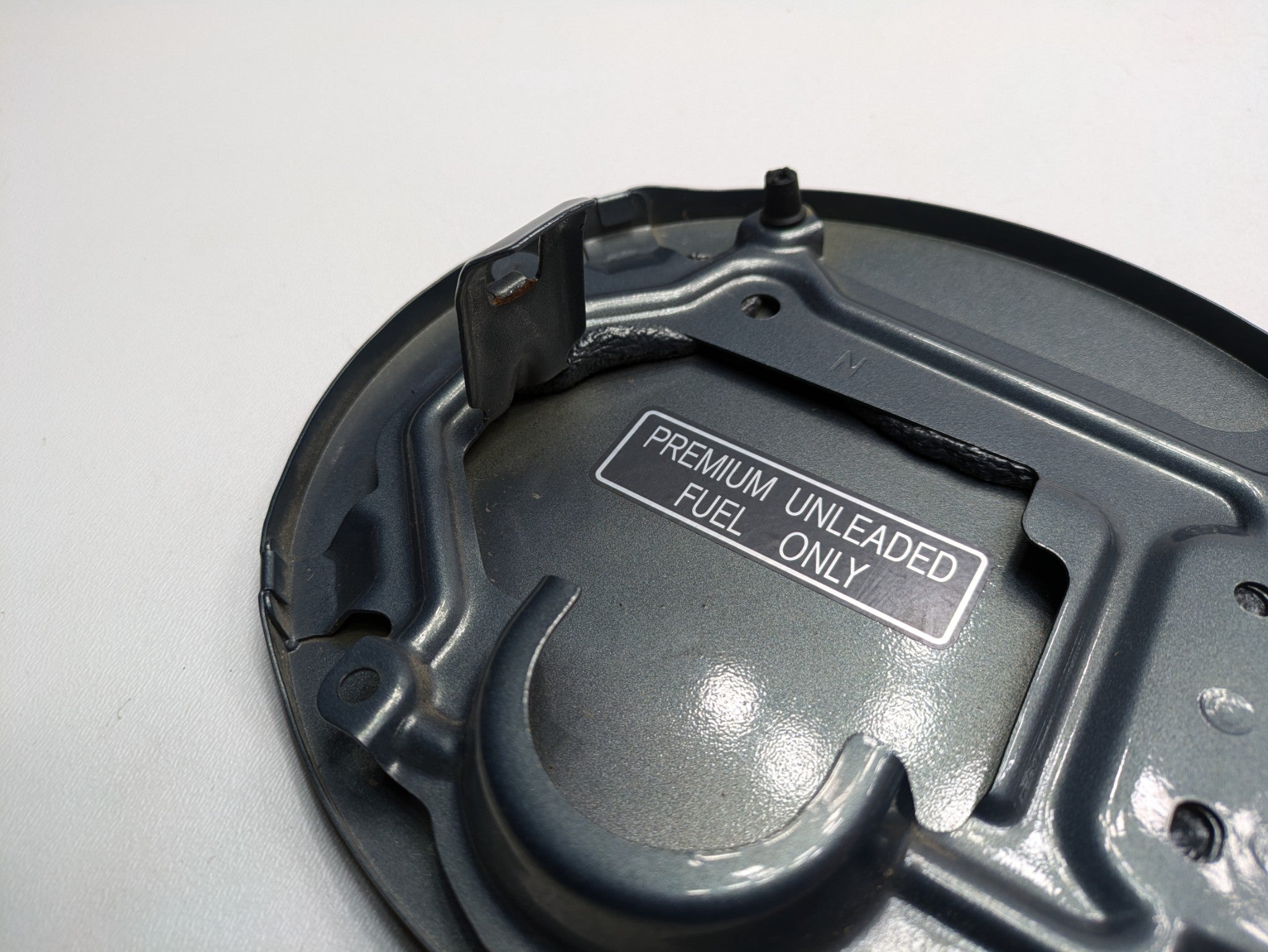 2009 - 2011 OEM NISSAN MAXIMA FUEL TANK GAS FILLER DOOR ASSEMBLY